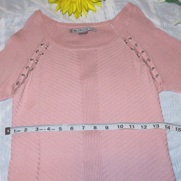 Longsleeves stretchable lace up pink top size L- By Design - Picture 5 of 9